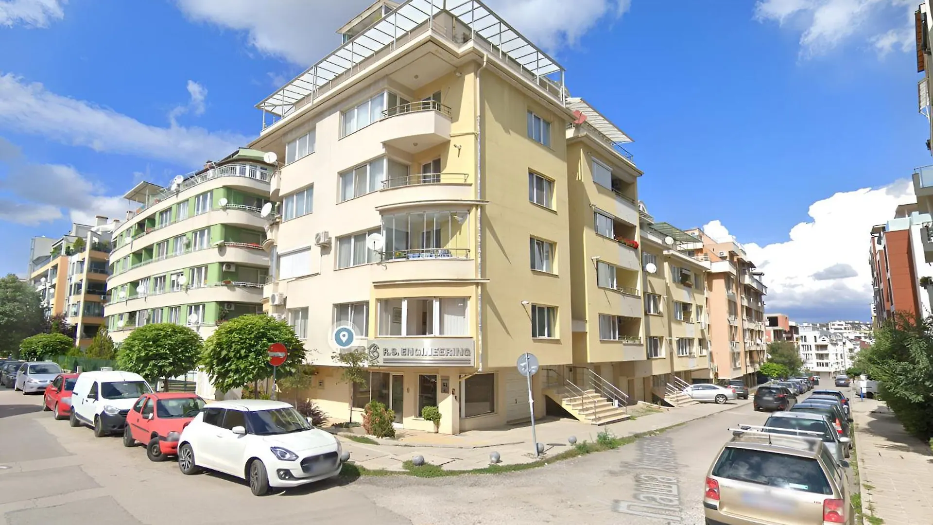 סופיה Spacious 2 Bedroom Apartment