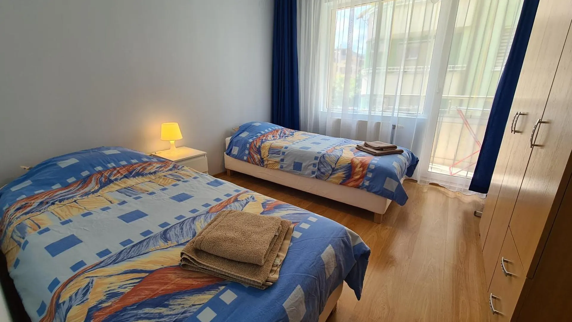 סופיה Spacious 2 Bedroom Apartment בולגריה