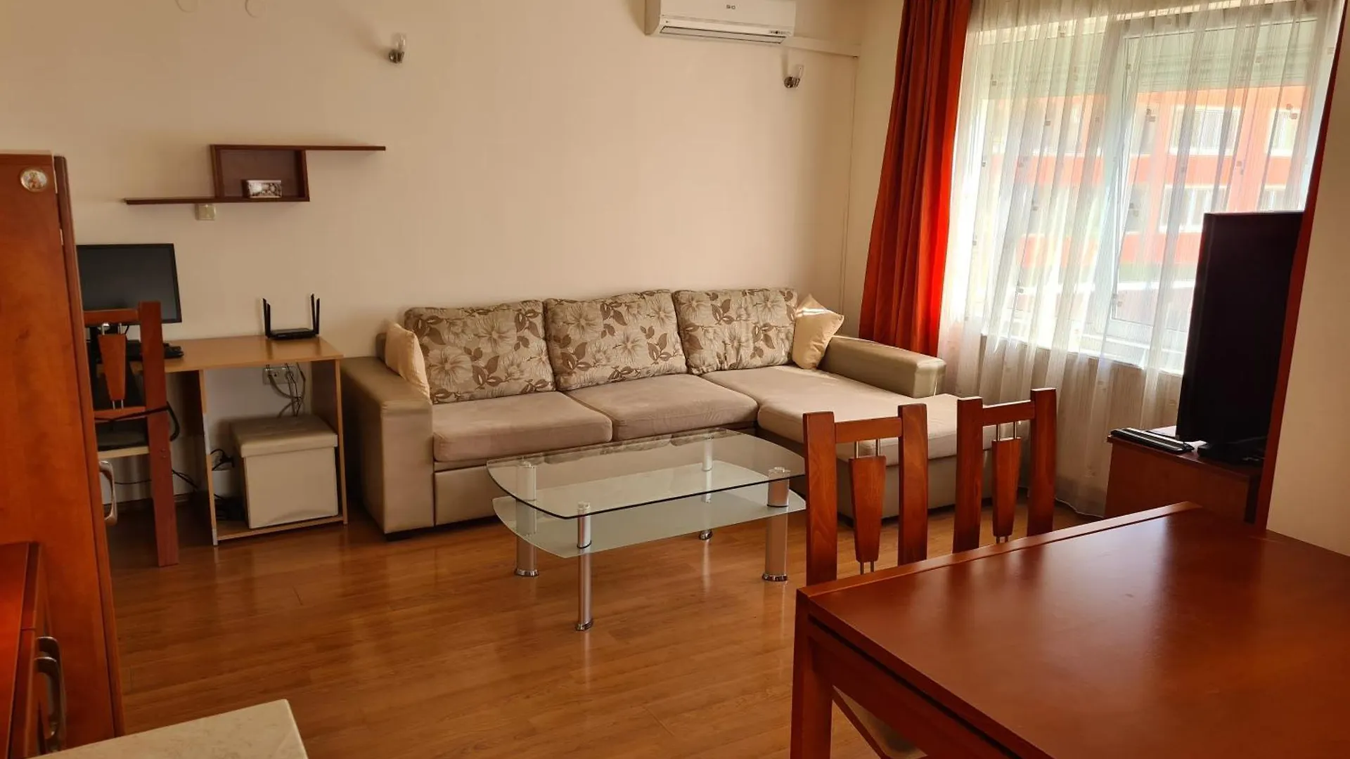 סופיה Spacious 2 Bedroom Apartment בולגריה